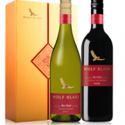 礼盒装！WolfBlass 纷赋 红牌 霞多丽+设拉子歌海娜葡萄酒  750ml*2瓶    折64元（2件5折）