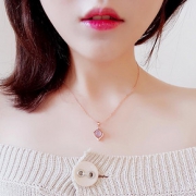 演绎璀璨# 女士天然粉玉髓水晶吊坠项链