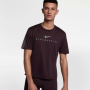 NIKE MILER FLASH 男子反光短袖跑步上衣