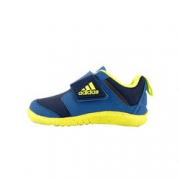 舒适防滑！adidas kids 阿迪达斯 S8117 男童经典运动鞋 184元包邮（需用券）