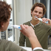 5折！Philips 飞利浦 Sonicare Essence+ HX3211/17可充电 声波震动牙刷