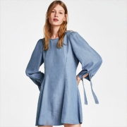 ZARA 女装蝴蝶结饰迷你连衣裙