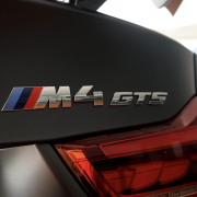 宝马（BMW） M4 GTS亚光灰色/黑内 现车优惠42.7万元 全国仅14辆配额