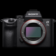索尼（SONY）  ILCE-7M3 A7III 全画幅无反相机 单机身 续航翻番、支持4K视频