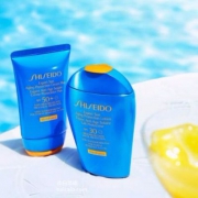 Shiseido 资生堂 新艳阳夏防水防晒乳 SPF30 100ml €23.02