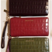 MICHAEL KORS 迈克·科尔斯 Jet Set Crocodile-Embossed 女士长款钱包 红色