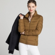 UNIQLO优衣库 女士轻型羽绒夹克