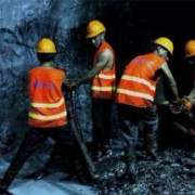 难倒「基建狂魔」的地狱隧道，26个月挖了156米，涌水量能灌满10个西湖