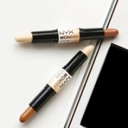 NYX 小脸神器双头高光修容笔/遮瑕棒 UNIVERSAL微闪造型