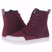 Dr. Martens 女士帆布马丁靴 2.4折$21.5