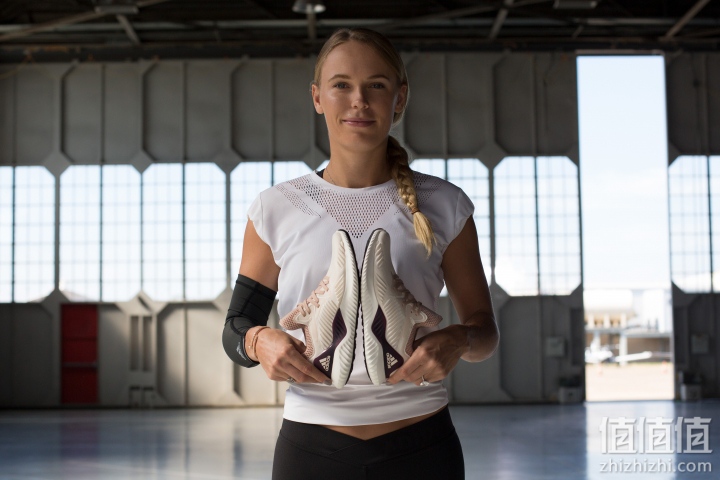 Adidas 推出新一代 AlphaBOUNCE Beyond 系列鞋款