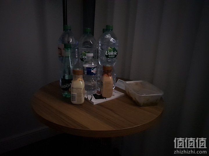 华为P20 Pro 夜景试拍，不愧是徕卡三摄，效果惊人！