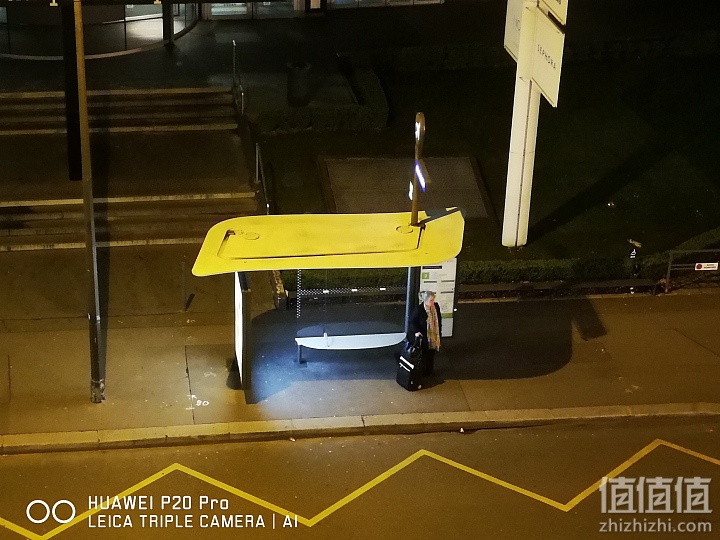 华为P20 Pro 夜景试拍，不愧是徕卡三摄，效果惊人！