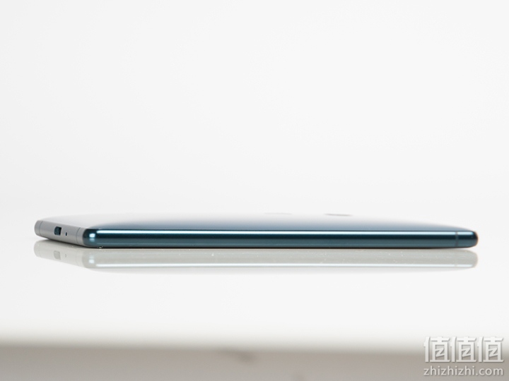 Sony 索尼 Xperia XZ2 手机测评，和S9+ 拍照对比