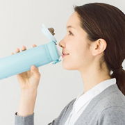 中亚Prime会员！ THERMOS 膳魔师 JNL-502-SKY 高真空不锈钢保温杯 500ml 到手约138.4元