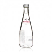 逼格十足的矿泉水 依云 evian 天然矿泉水 玻璃瓶 330ml*4瓶