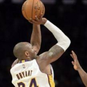 科比退役2年了，NBA还在继续，只是有些想他