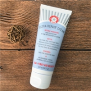 小编自用款！FIRST AID BEAUTY 急救美人 强效急救修复霜 56.7g
