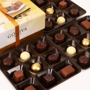 歌帝梵（Godiva）  金装27颗混合味巧克力礼盒装 330g