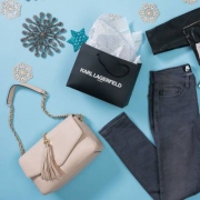 KARL LAGERFELD 卡尔·拉格斐 Tess Tassel Demi 女士单肩包 $109