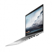 惠普（HP）  Elitebook 830G5 13.3英寸笔记本电脑（i5-8250U、8G、PCIe 256GSSD、120Hz、100%sRGB）