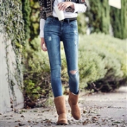 UGG Amie Winter 女士中筒雪地靴 多色可选