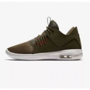 AIR JORDAN FIRST CLASS 男子运动鞋