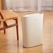 美的（Midea）    KJ210G-C46 空气净化器 带负离子功能 赠3年滤网