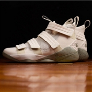 勒布朗詹姆斯同款！NIKE 耐克 LEBRON SOLDIER XI SFG 男款篮球鞋