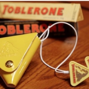 送耳机TOBLERONE 瑞士三角 牛奶巧克力