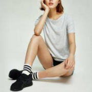 清新百搭！女式纯棉百搭圆领T恤