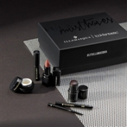 价值￡80，Illamasqua × Lookfantastic 合作款限量美妆礼盒