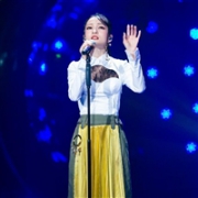 张韶涵歌手同款，Fleur du Mal 镂空衬衣式紧身连衣裤