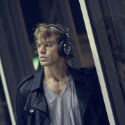 Audio-Technica 铁三角 ATH-WS1100iS 头戴重低音耳机 带线控 Prime会员免费直邮含税
