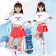 女童 演出服套装   9.9元包邮