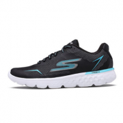 Skechers轻质透气跑鞋