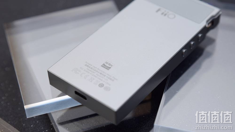 FiiO 飞傲 M7 无损音乐播放器开箱体验