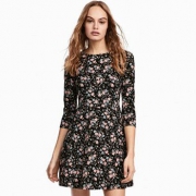 10日：H＆M 女装2018年春季新款裙子2件