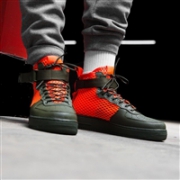 NIKE 耐克 SF AIR FORCE 1 MID QS机能运动鞋