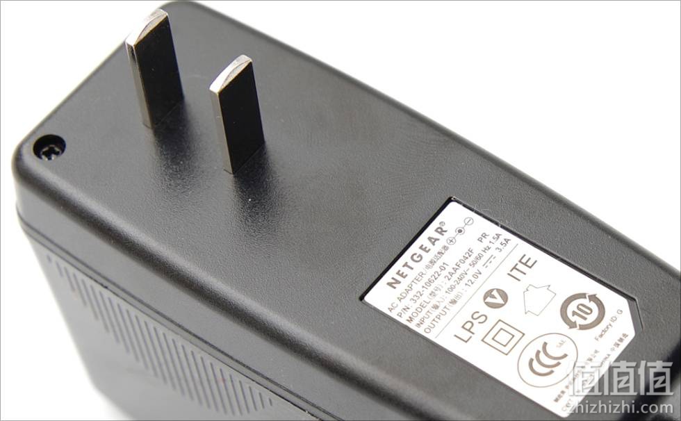 NETGEAR 美国网件 XR500 竞技路由器开箱 NETGEAR 美国网件 XR500 竞技路由器开箱