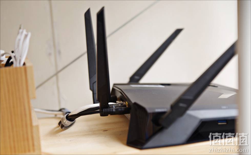 NETGEAR 美国网件 XR500 竞技路由器开箱 NETGEAR 美国网件 XR500 竞技路由器开箱