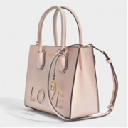 Michael Kors Mercer LOVE 情人节限量邮差包 中号