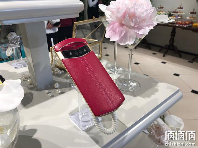 美图 V6 大英博物馆限量版发布：售6999元