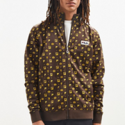 限尺码！FILA + UO Monogram 男士字母logo夹克