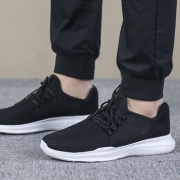 Skechers斯凯奇 Go Run Mojo 男款休闲运动鞋