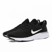 Nike耐克 Odyssey React 女款跑鞋