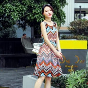 柏卡佳妮  修身碎花连衣裙
