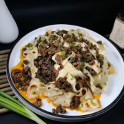 滑嘟嘟 小K 孜然牛肉酱/香菇牛肉酱 258g