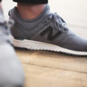 New Balance WRL247 女士休闲运动鞋