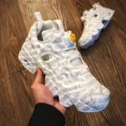 宋茜同款！Vetements x Reebok 联名款 InstaPump Fury运动鞋